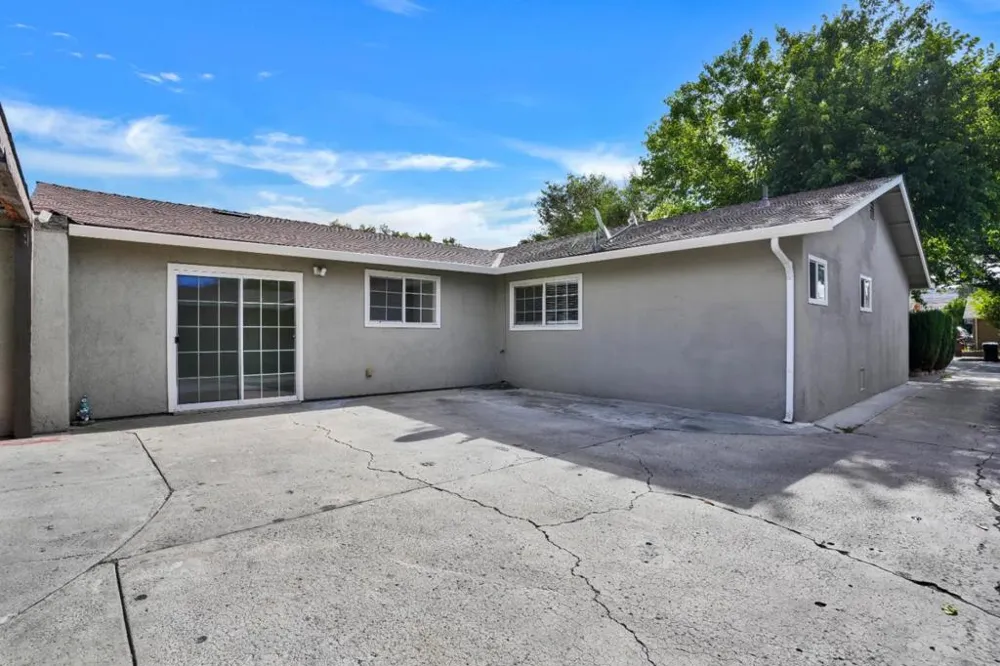 3855 KAUAI DRIVE San Jose, CA 95111