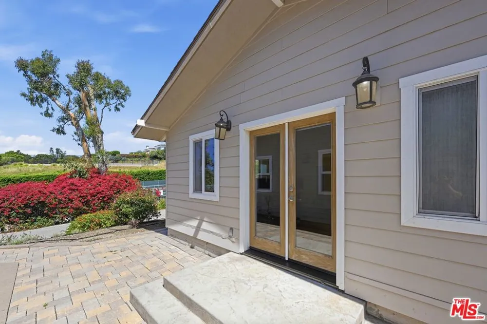 30429 Morning View Drive Malibu, CA 90265