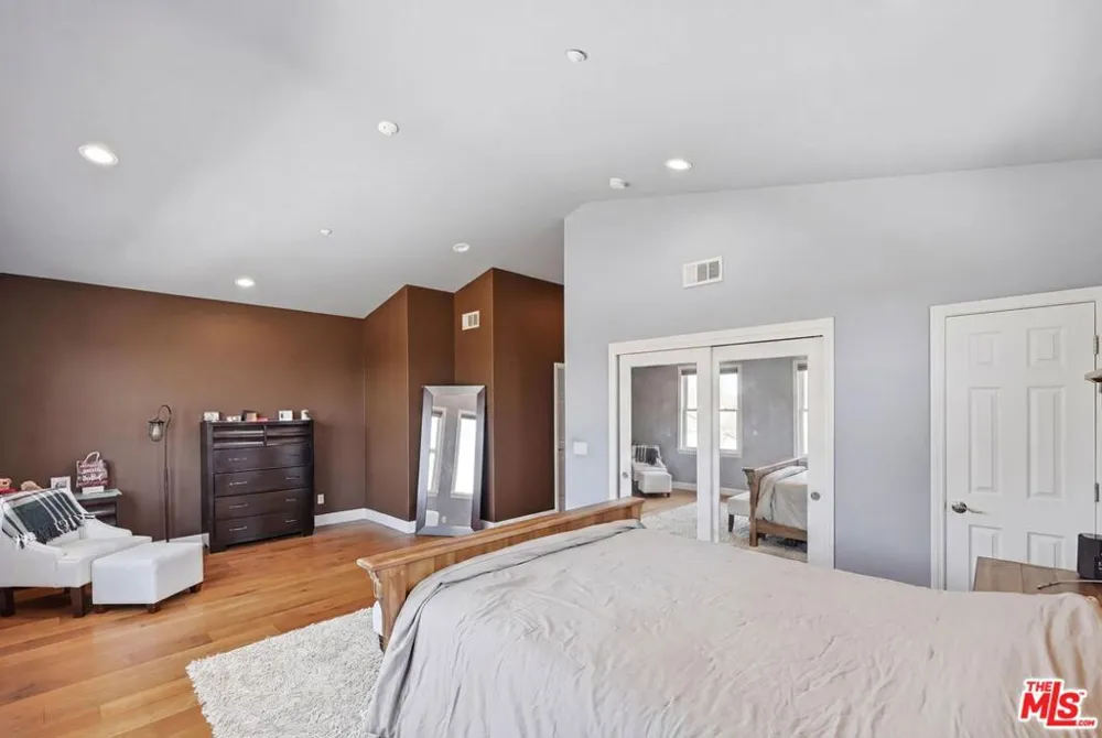 30429 Morning View Drive Malibu, CA 90265