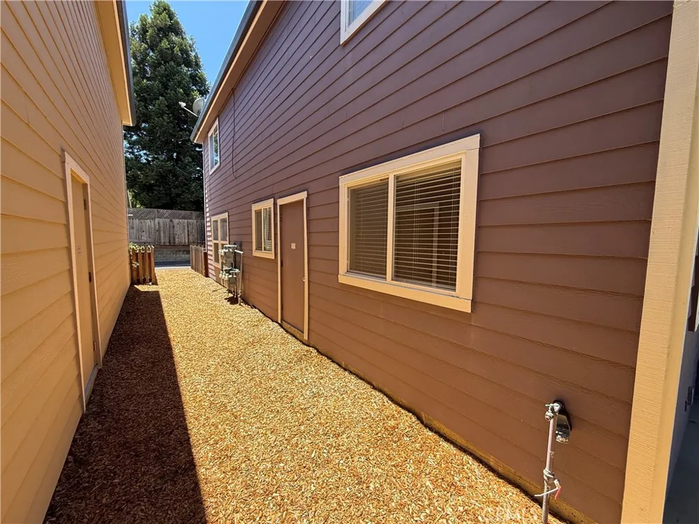 115 Treadway Court Cloverdale, CA 95425