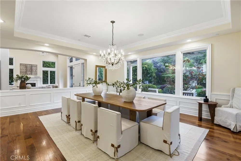 1502 Bienveneda Pacific Palisades, CA 90272