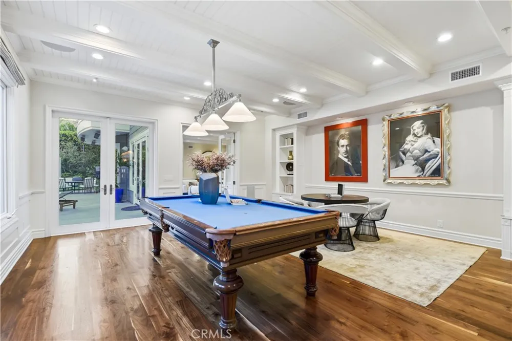 1502 Bienveneda Pacific Palisades, CA 90272