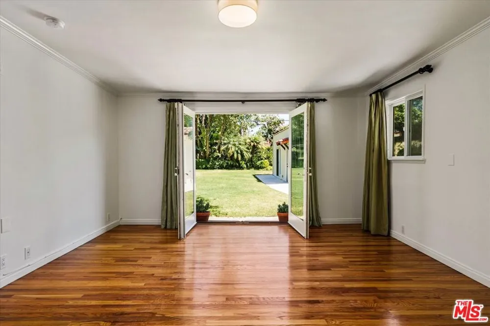 627 26th Street Santa Monica, CA 90402