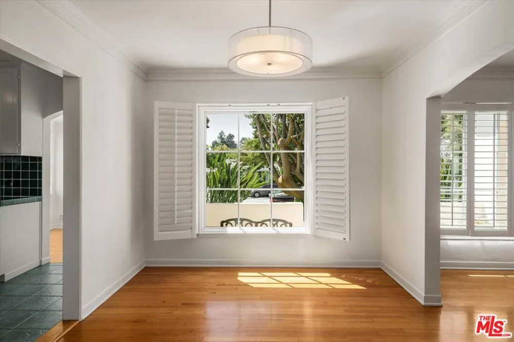 627 26th Street Santa Monica, CA 90402