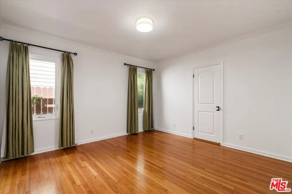627 26th Street Santa Monica, CA 90402
