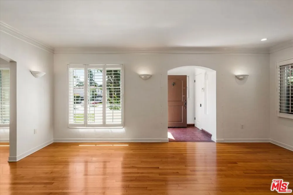 627 26th Street Santa Monica, CA 90402