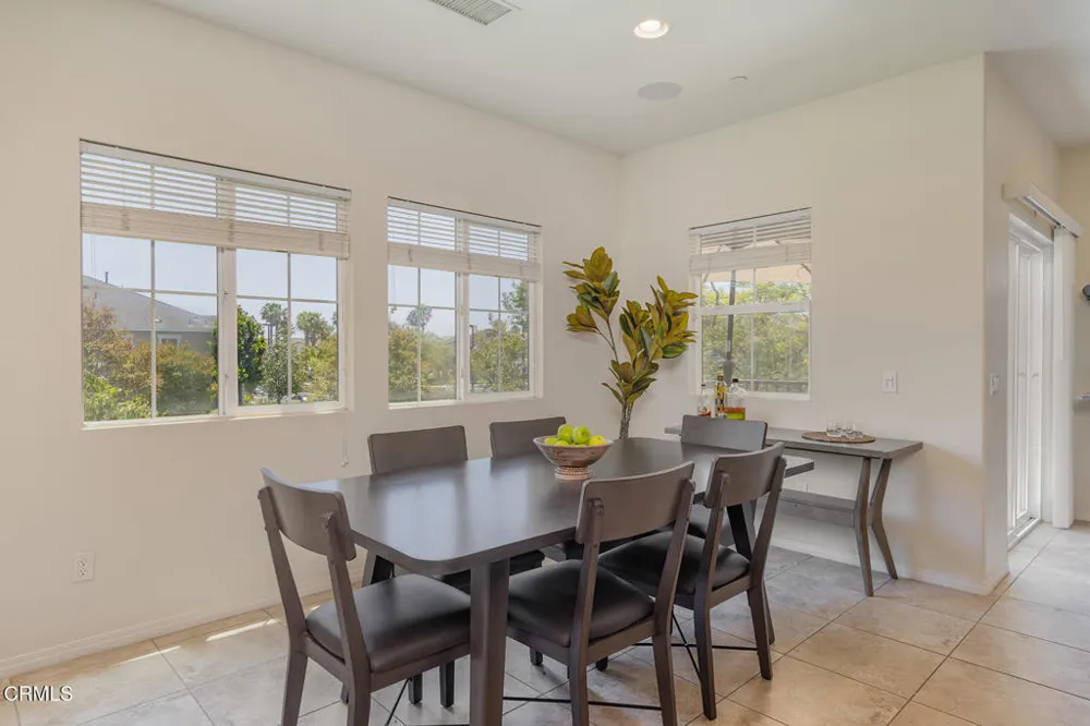 735 Garonne Street Oxnard, CA 93036