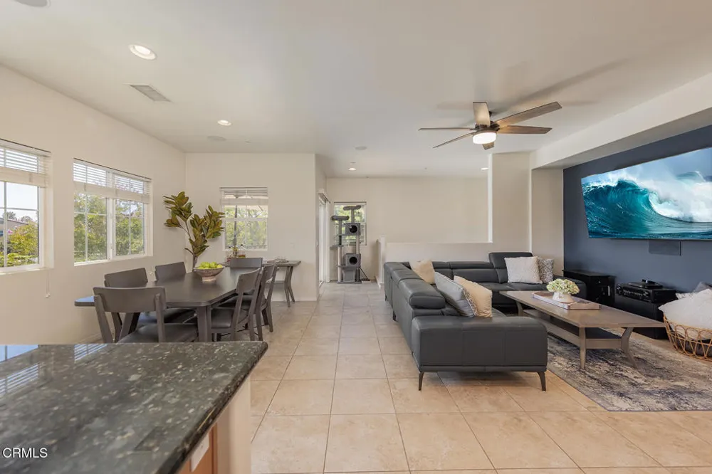 735 Garonne Street Oxnard, CA 93036