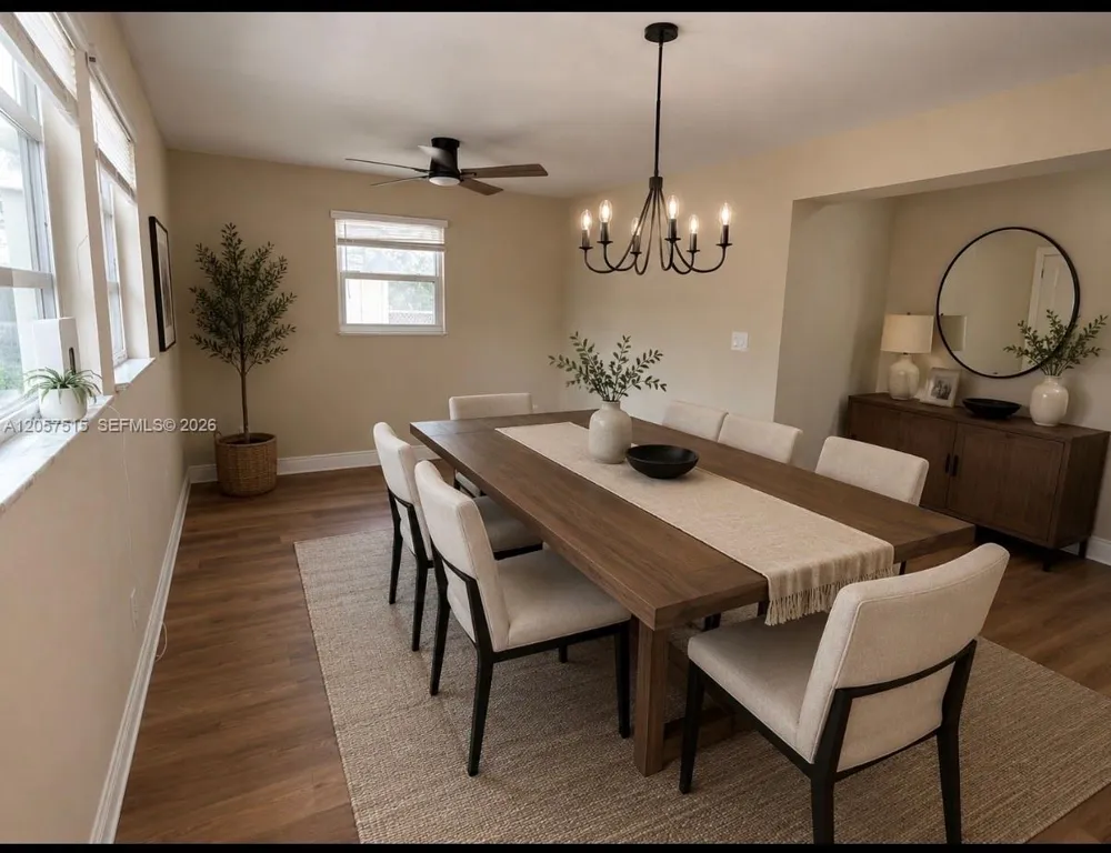 734 SW 8th St Dania Beach, FL 33004