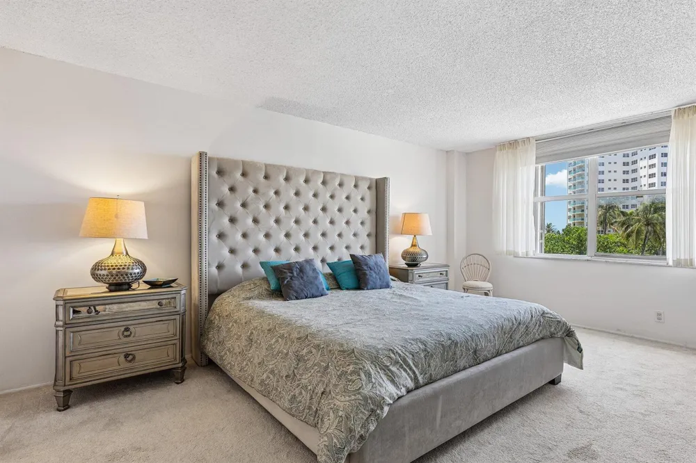 2000 S OCEAN BOULEVARD #3L Lauderdale By The Sea, FL 33062