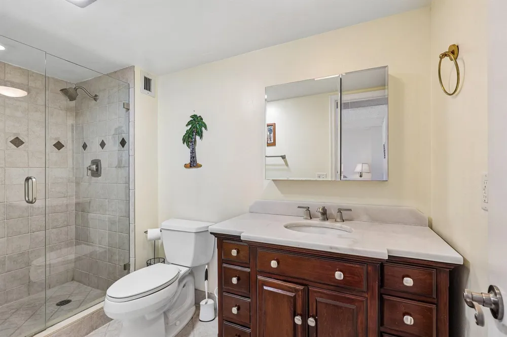 2000 S OCEAN BOULEVARD #3L Lauderdale By The Sea, FL 33062