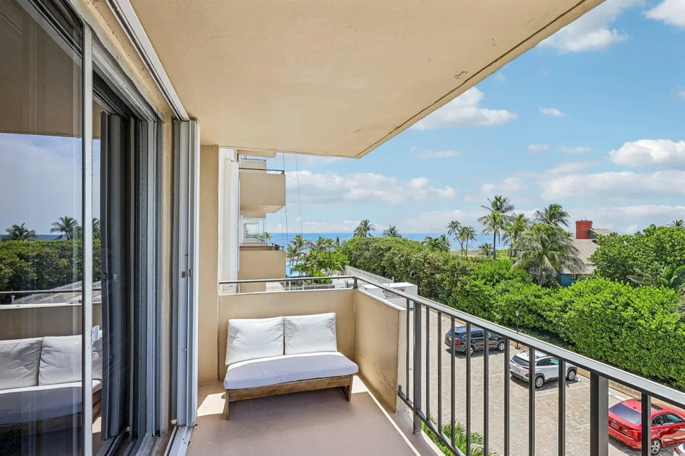 2000 S OCEAN BOULEVARD #3L Lauderdale By The Sea, FL 33062
