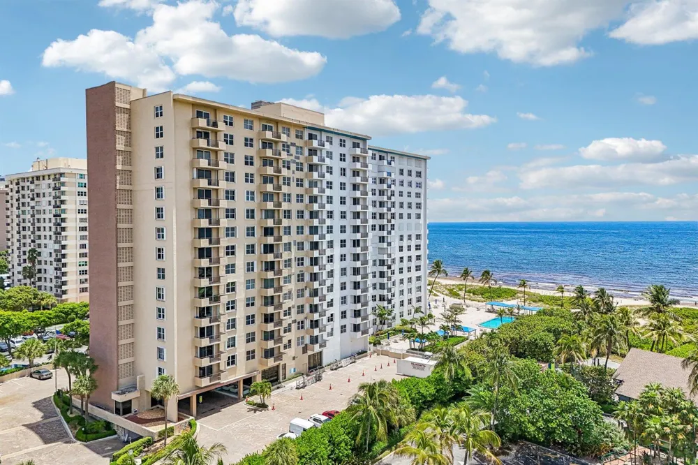 2000 S OCEAN BOULEVARD #3L Lauderdale By The Sea, FL 33062
