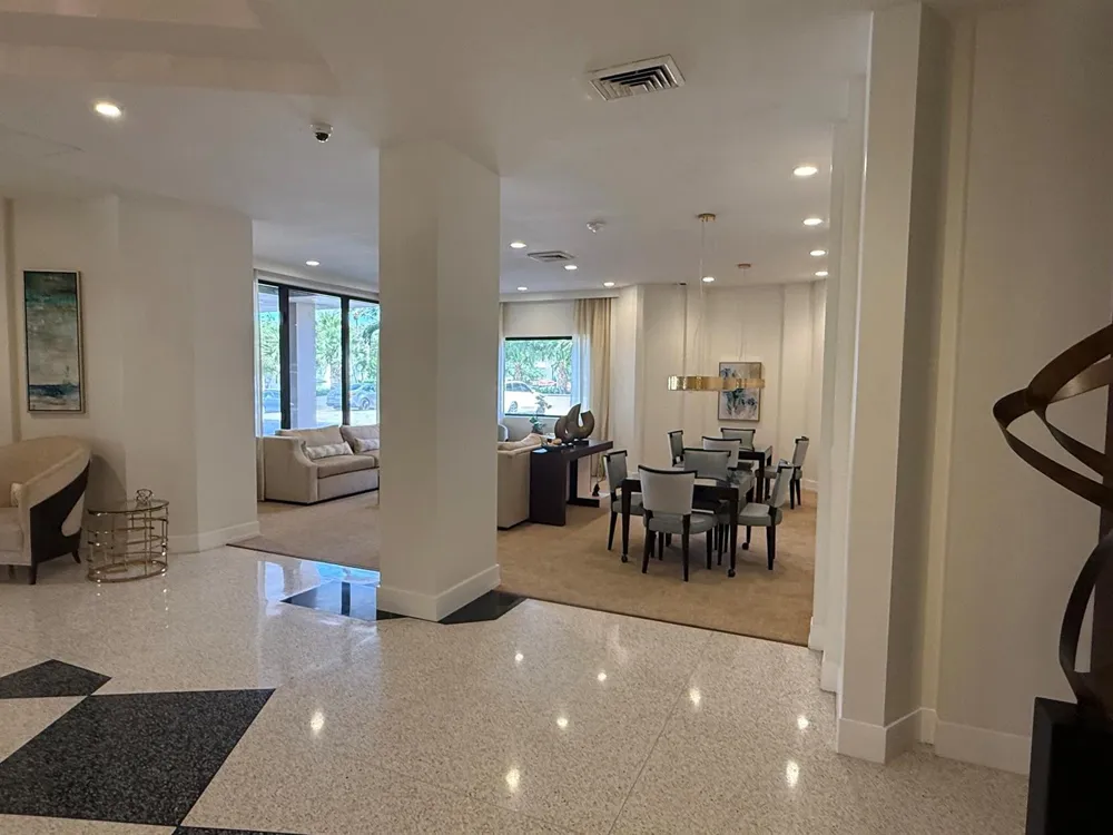 2000 S OCEAN BOULEVARD #3L Lauderdale By The Sea, FL 33062