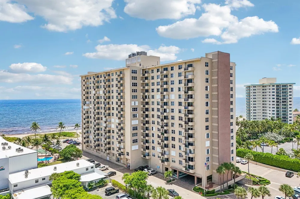 2000 S OCEAN BOULEVARD #3L Lauderdale By The Sea, FL 33062