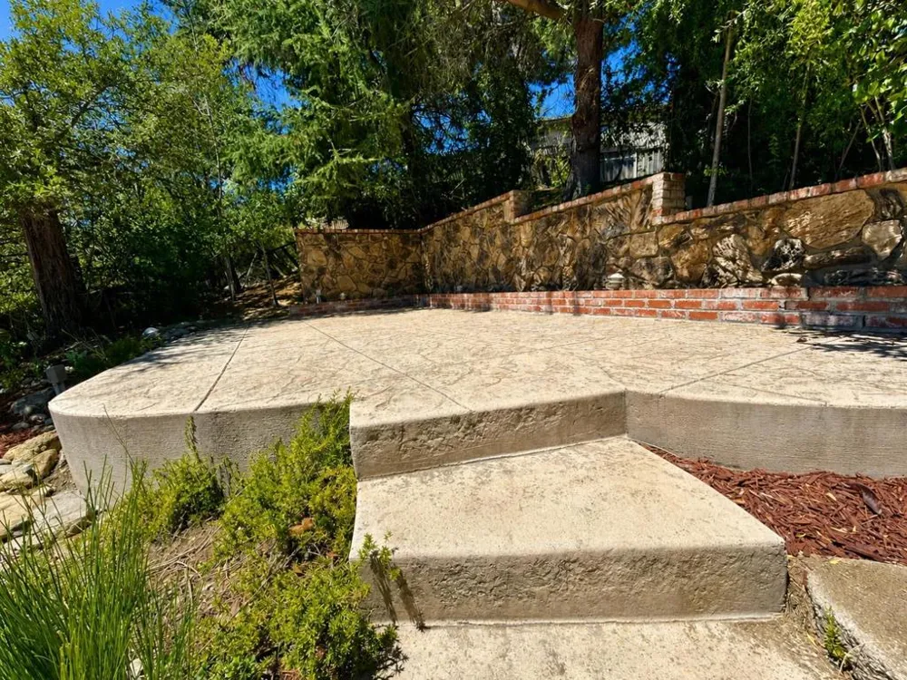 23005 Standing Oak Court Cupertino, CA 95014