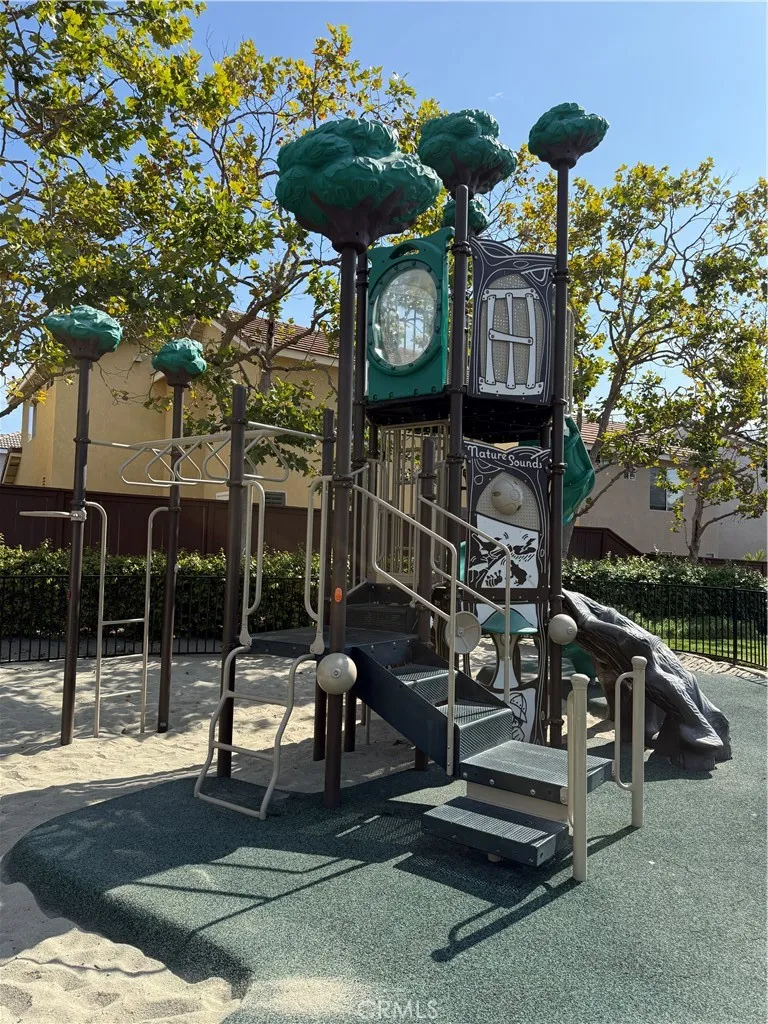 4 Sherrelwood Court Aliso Viejo, CA 92656