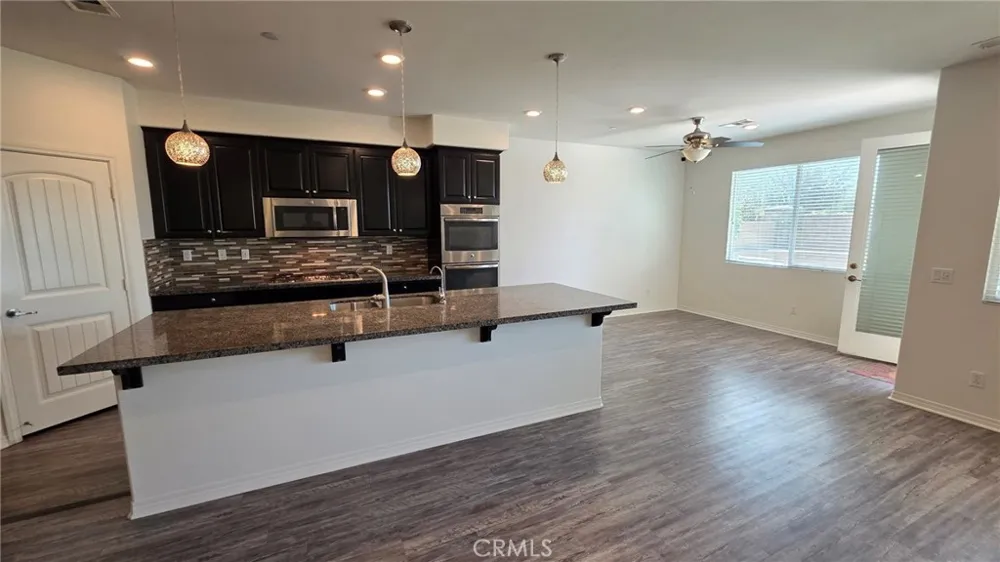 11916 Berlyn Dove Court Jurupa Valley, CA 91752