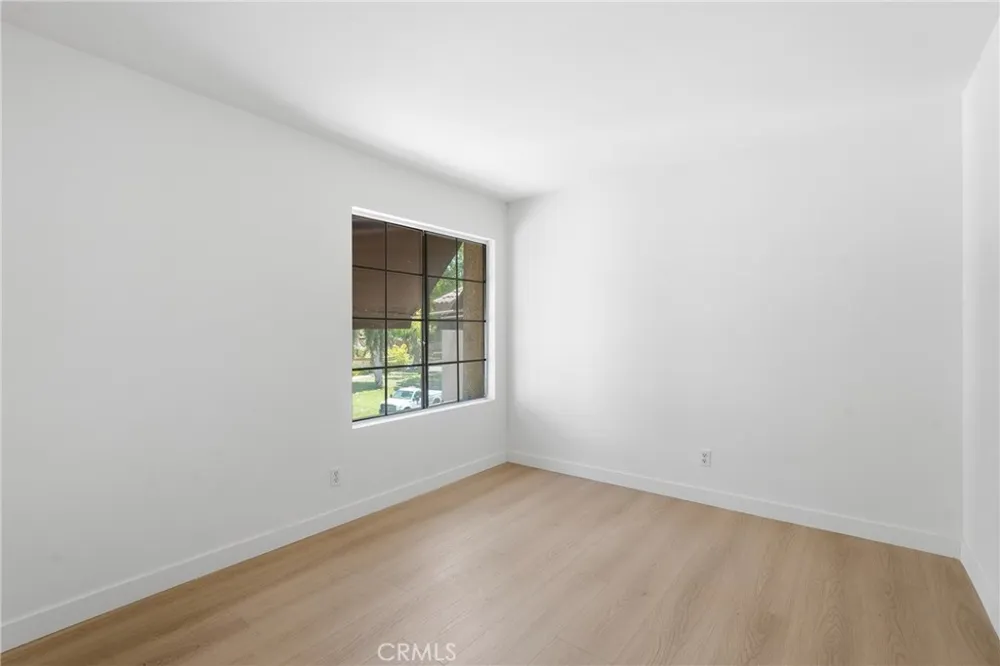 22 Mesquite Place Pomona, CA 91766
