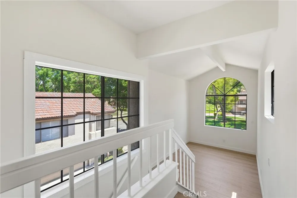 22 Mesquite Place Pomona, CA 91766