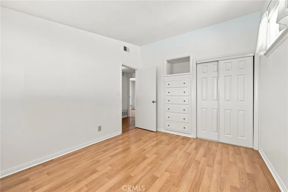 249 Dryden St. Thousand Oaks, CA 91360