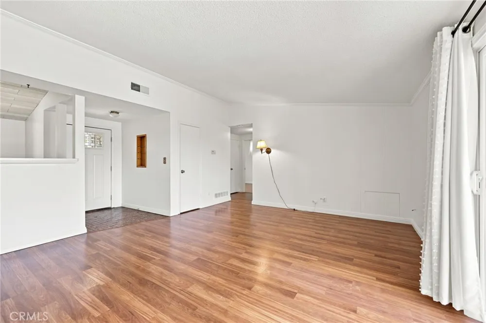 249 Dryden St. Thousand Oaks, CA 91360