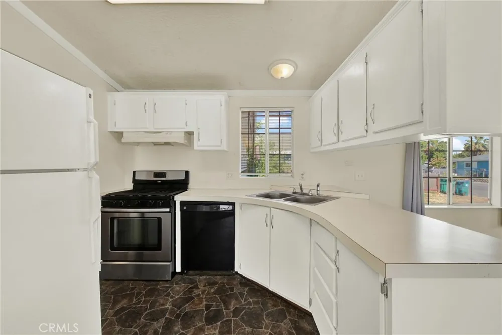 1177 FIG Corning, CA 96021