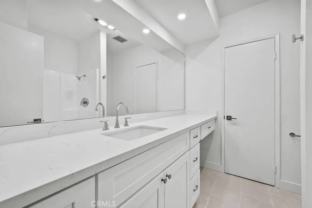 338 S Miraleste #265 Los Angeles, CA 90732