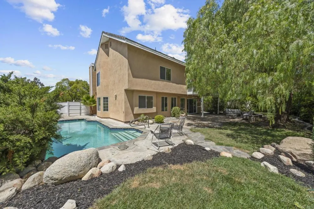 43870 Gatewood Way Temecula, CA 92592