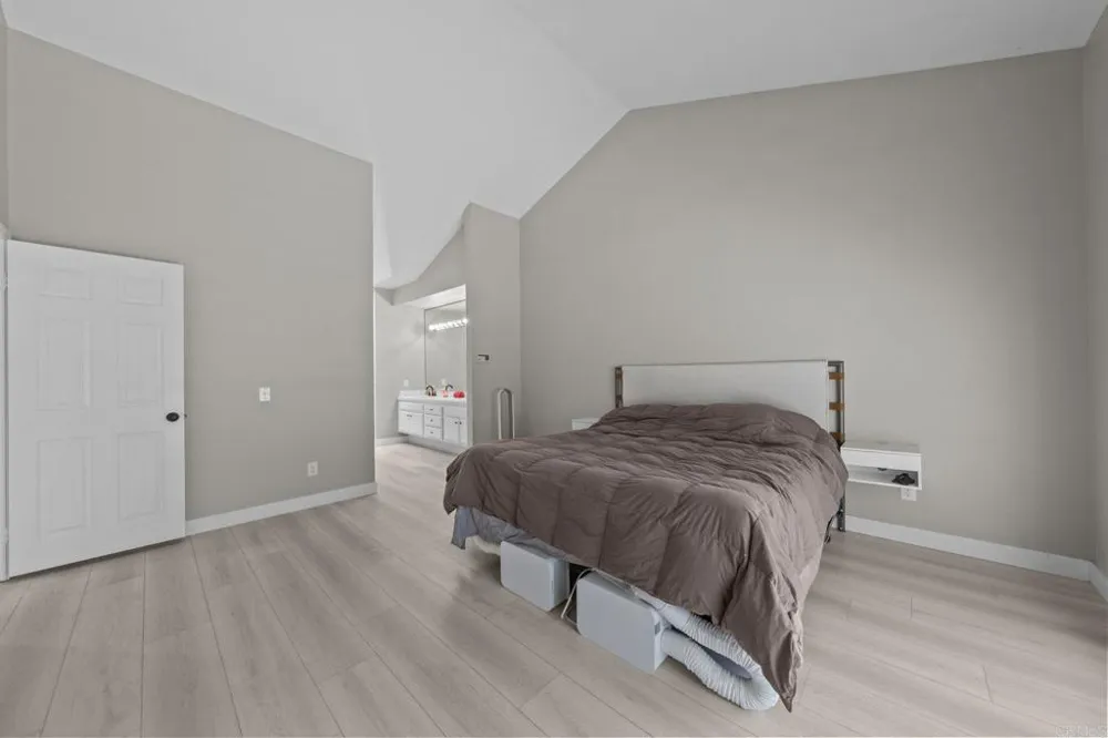 43870 Gatewood Way Temecula, CA 92592