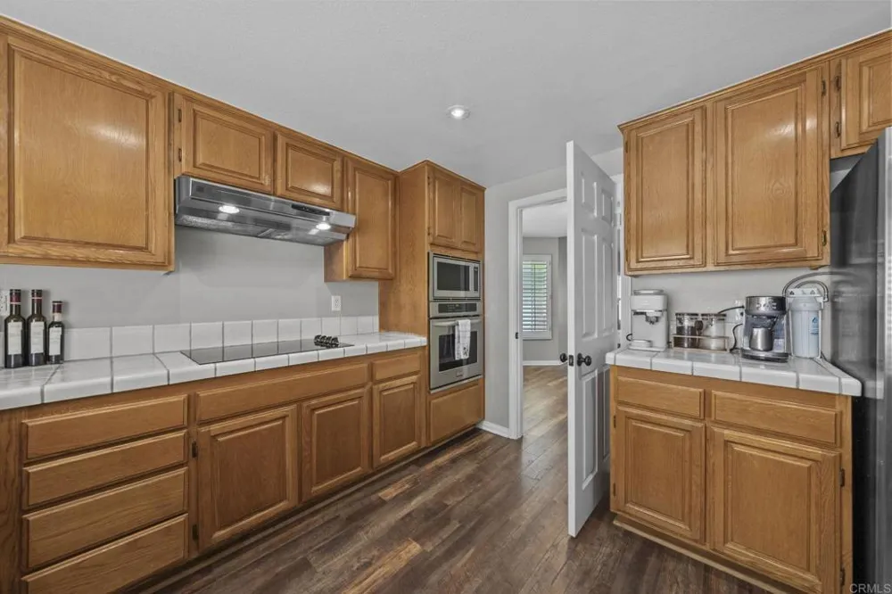 43870 Gatewood Way Temecula, CA 92592