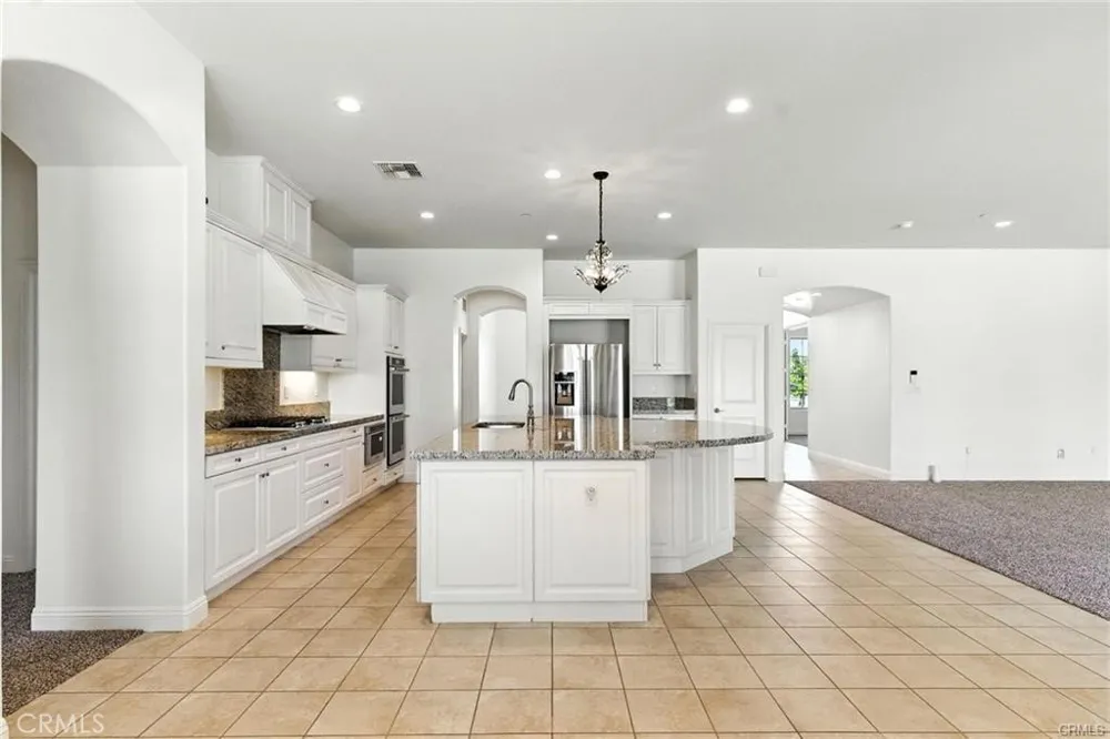 12303 Hemmerling Lane Bakersfield, CA 93311