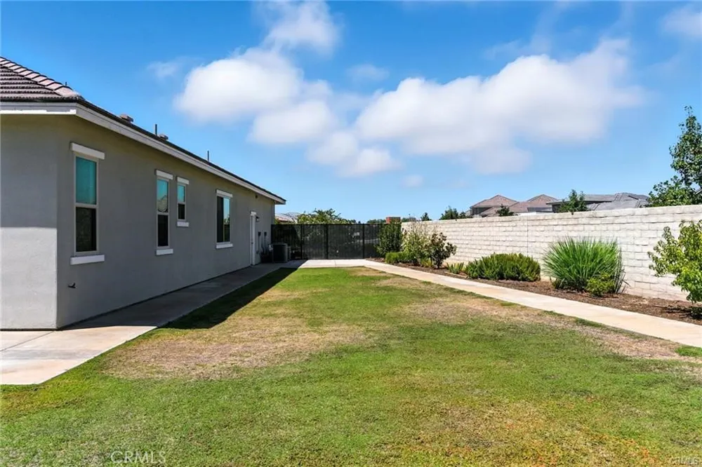 12303 Hemmerling Lane Bakersfield, CA 93311