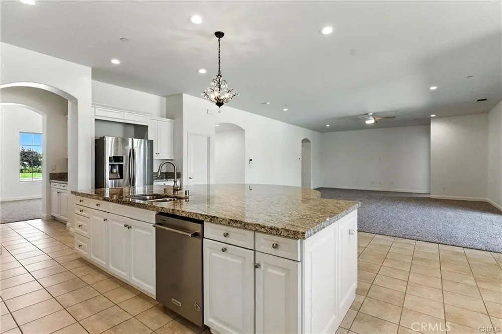 12303 Hemmerling Lane Bakersfield, CA 93311