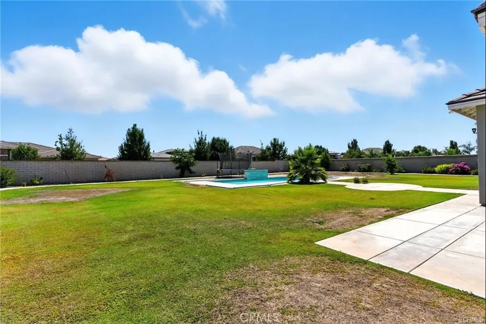 12303 Hemmerling Lane Bakersfield, CA 93311