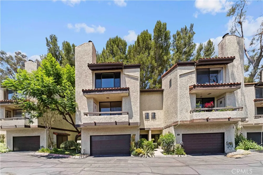 734 Fremont Villas Los Angeles, CA 90042