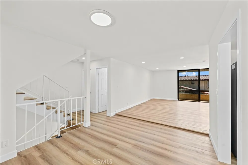 734 Fremont Villas Los Angeles, CA 90042