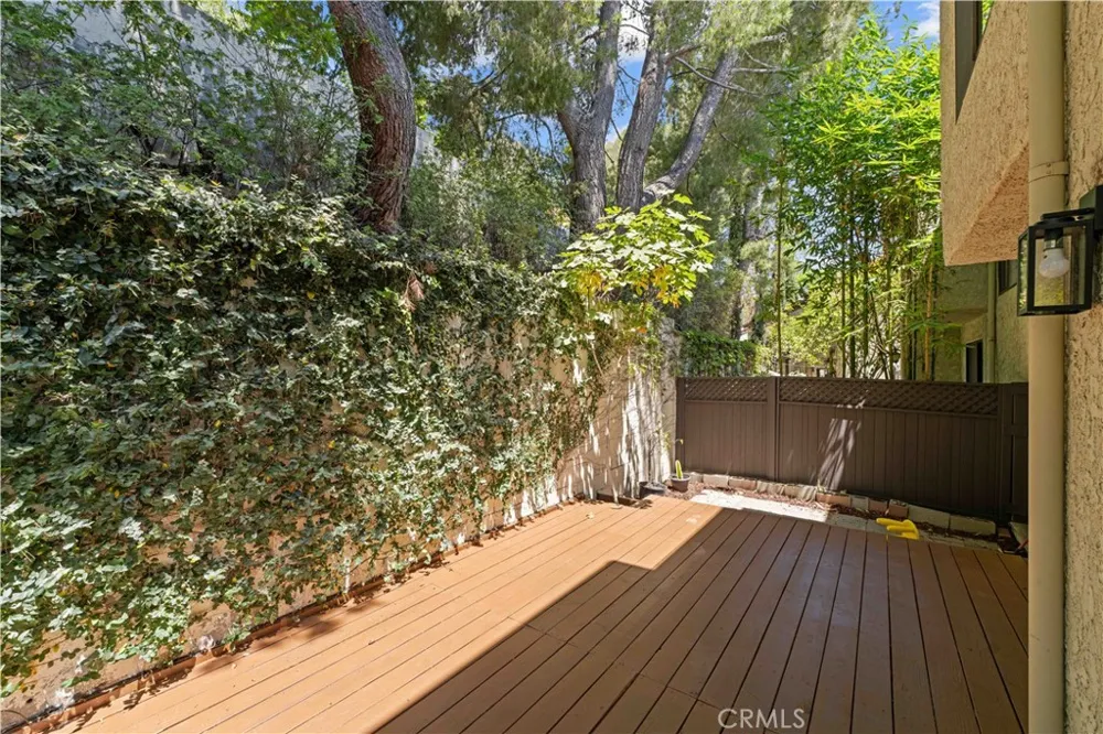 734 Fremont Villas Los Angeles, CA 90042