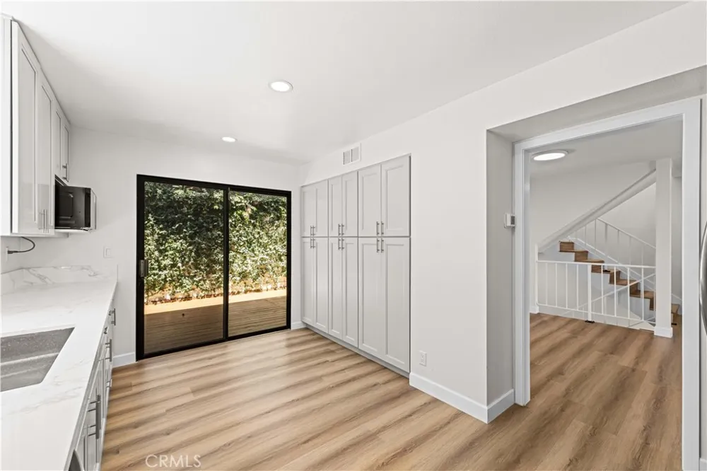 734 Fremont Villas Los Angeles, CA 90042