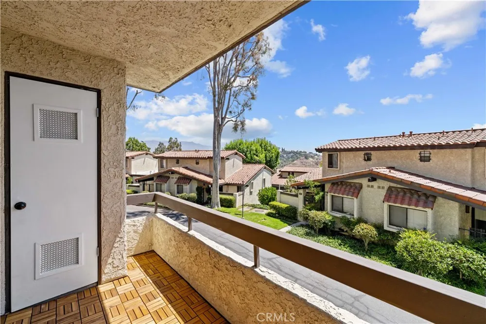 734 Fremont Villas Los Angeles, CA 90042