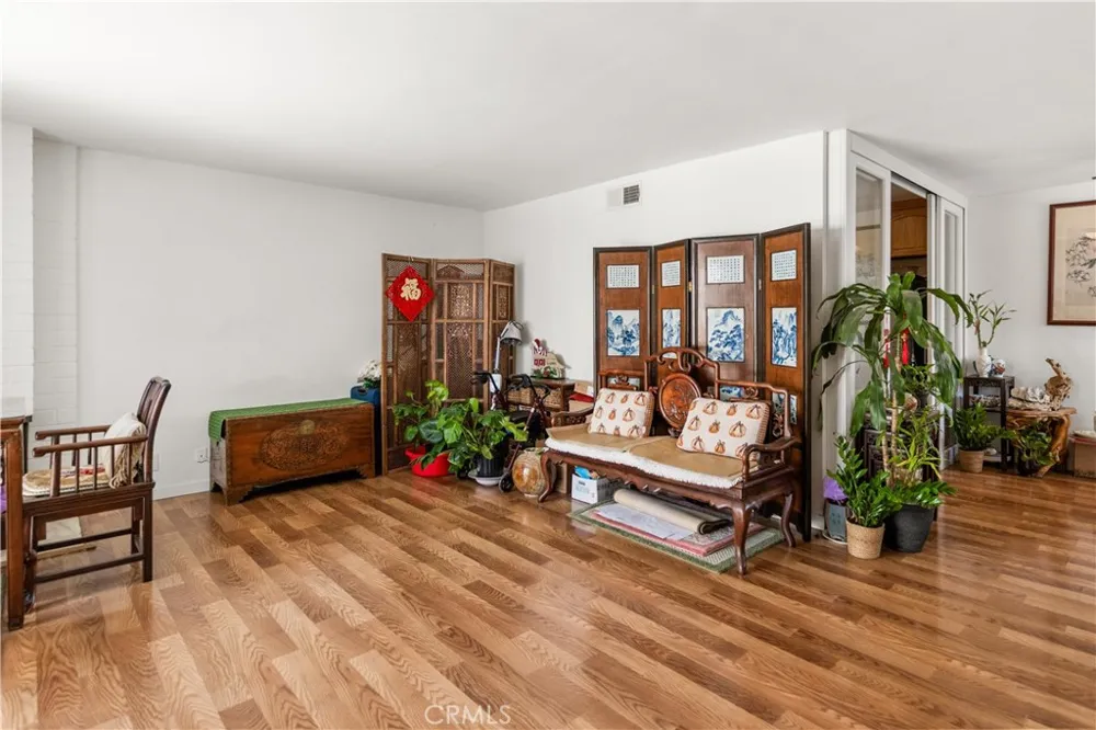 777 E Valley Boulevard #89 Alhambra, CA 91801