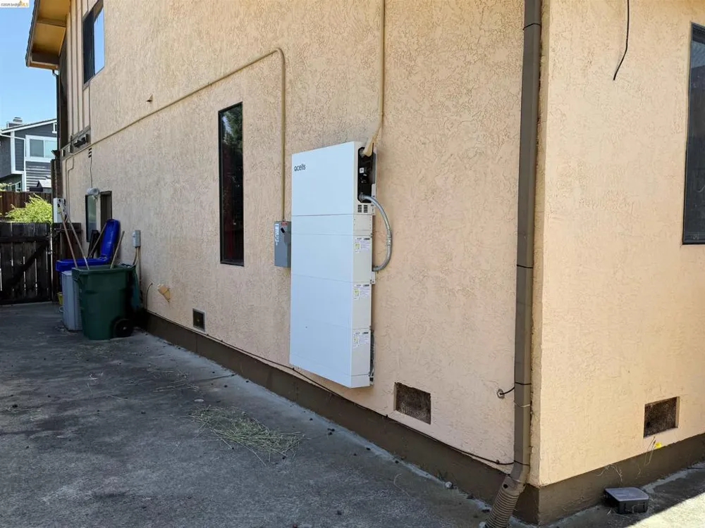 133 Meadowlark Way Hercules, CA 94547