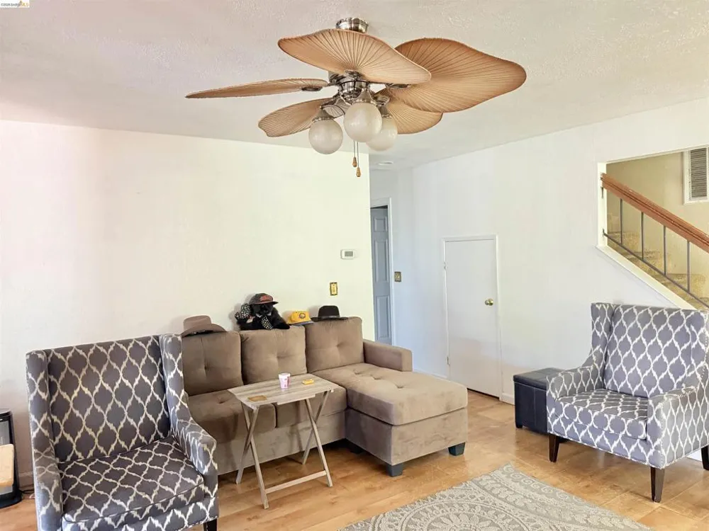 133 Meadowlark Way Hercules, CA 94547