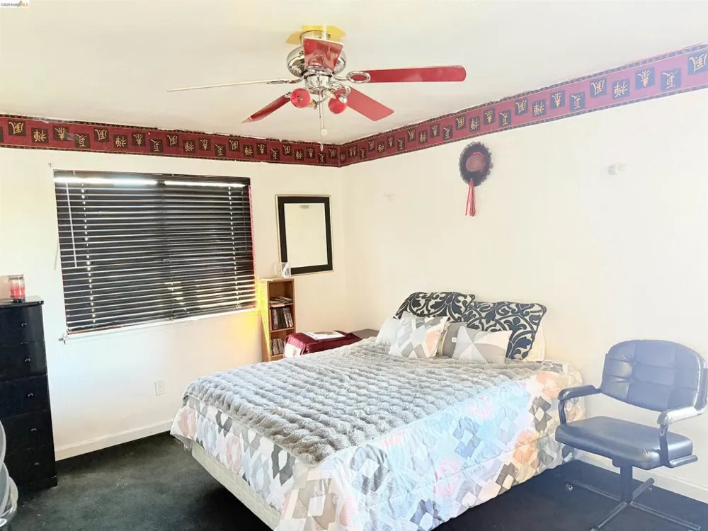 133 Meadowlark Way Hercules, CA 94547