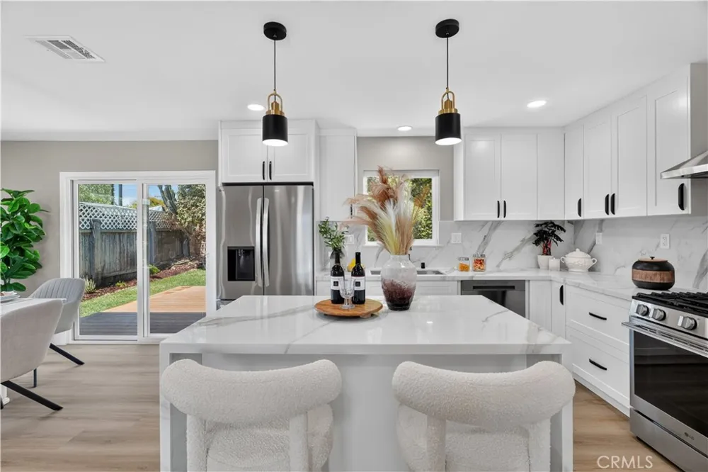 5065 Marshburn Arcadia, CA 91006