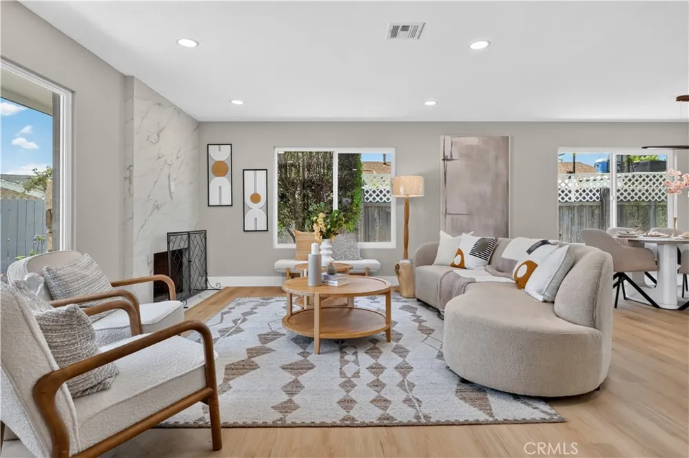 5065 Marshburn Arcadia, CA 91006