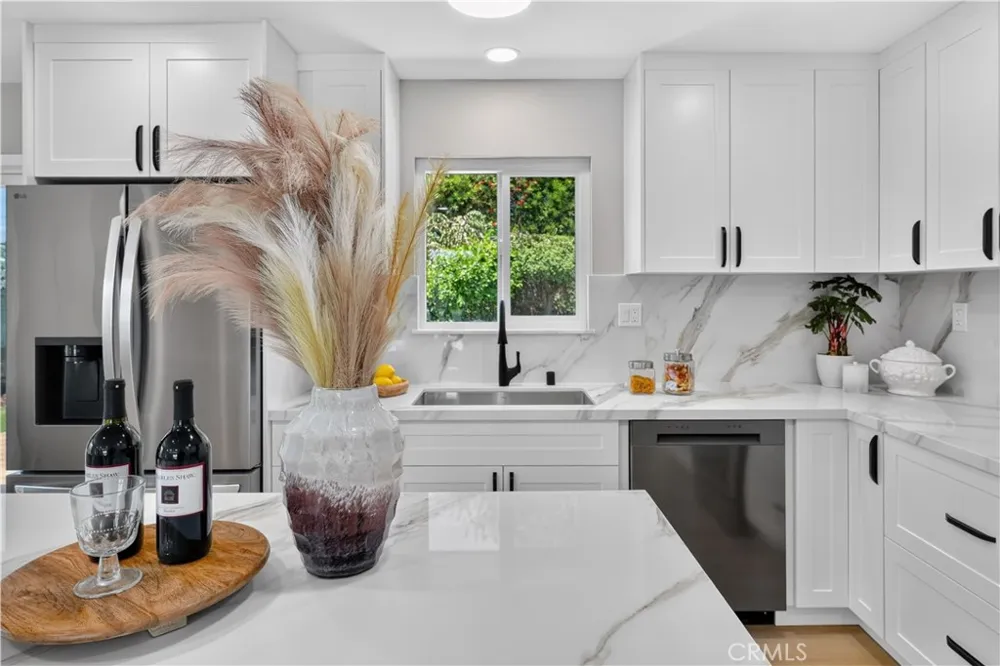 5065 Marshburn Arcadia, CA 91006