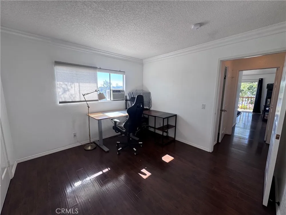 3516 E Ransom Street #303 Long Beach, CA 90804
