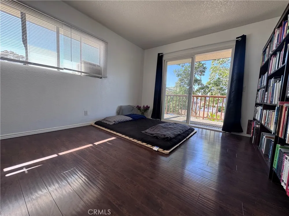 3516 E Ransom Street #303 Long Beach, CA 90804