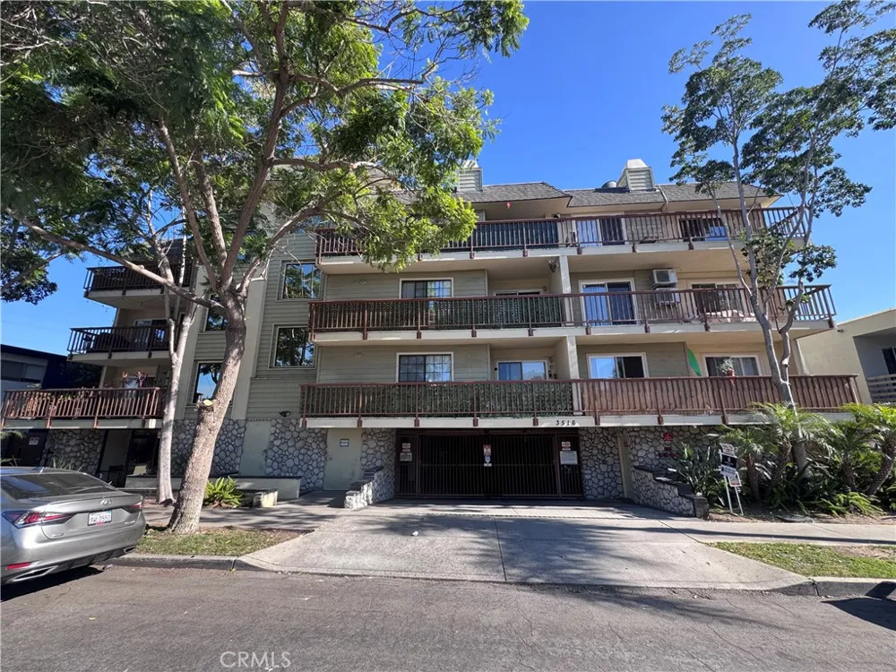 3516 E Ransom Street #303 Long Beach, CA 90804